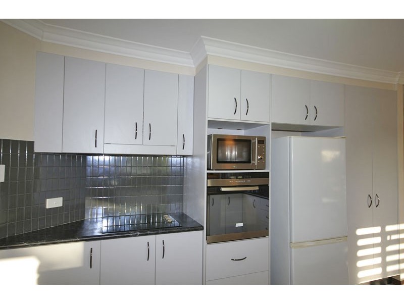 8 Wattle Place, Kempsey NSW 2440