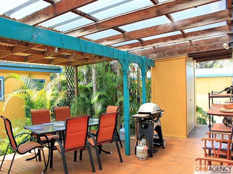 41 Straight Street, Hat Head NSW 2440