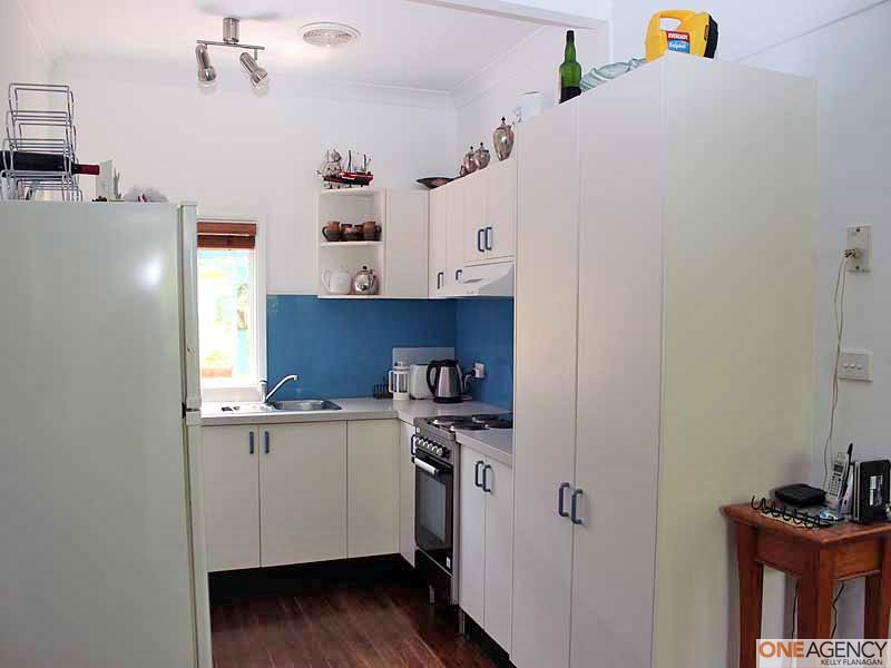 41 Straight Street, Hat Head NSW 2440