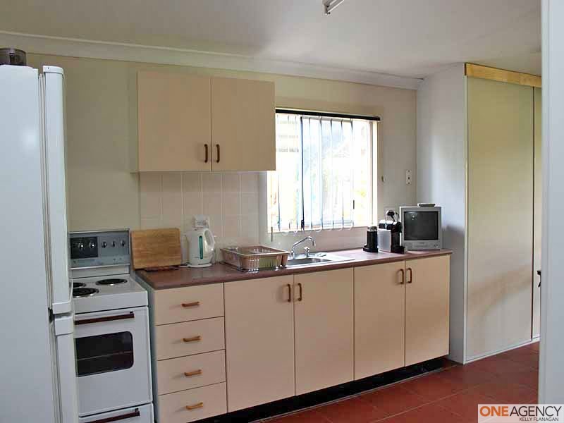 41 Straight Street, Hat Head NSW 2440