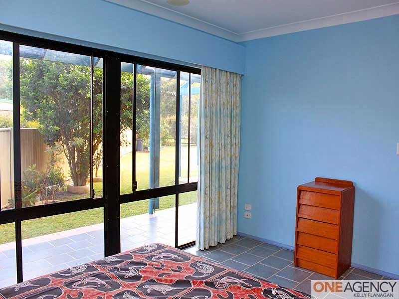 5 Straight Street, Hat Head NSW 2440