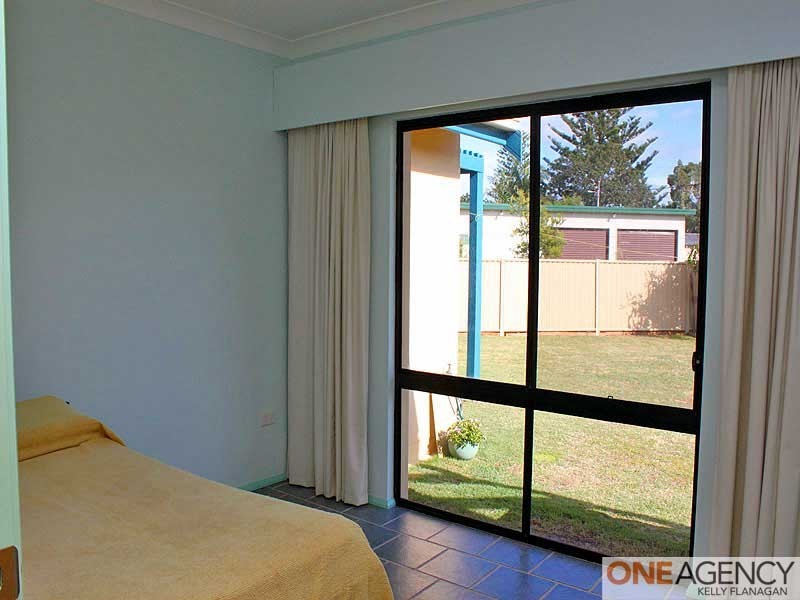 5 Straight Street, Hat Head NSW 2440