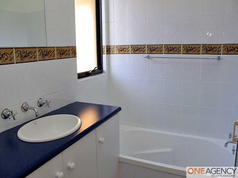 5 Straight Street, Hat Head NSW 2440