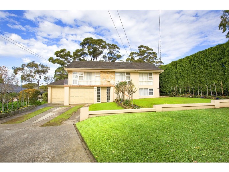 13 Shamrock Parade, Killarney Heights NSW 2087