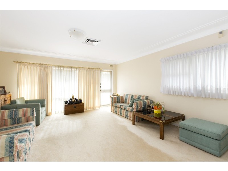 13 Shamrock Parade, Killarney Heights NSW 2087