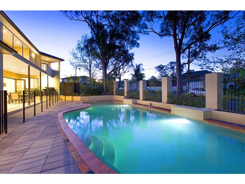 3 Carlow Crescent, Killarney Heights NSW 2087