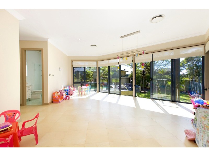 3 Carlow Crescent, Killarney Heights NSW 2087