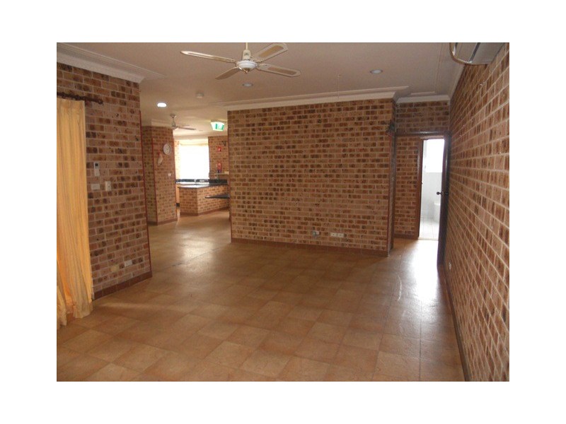 2/467 Warringah Road, Frenchs Forest NSW 2086