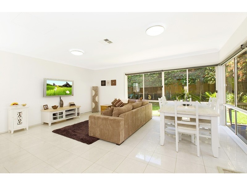 31 Seaview Parade, Belrose NSW 2085