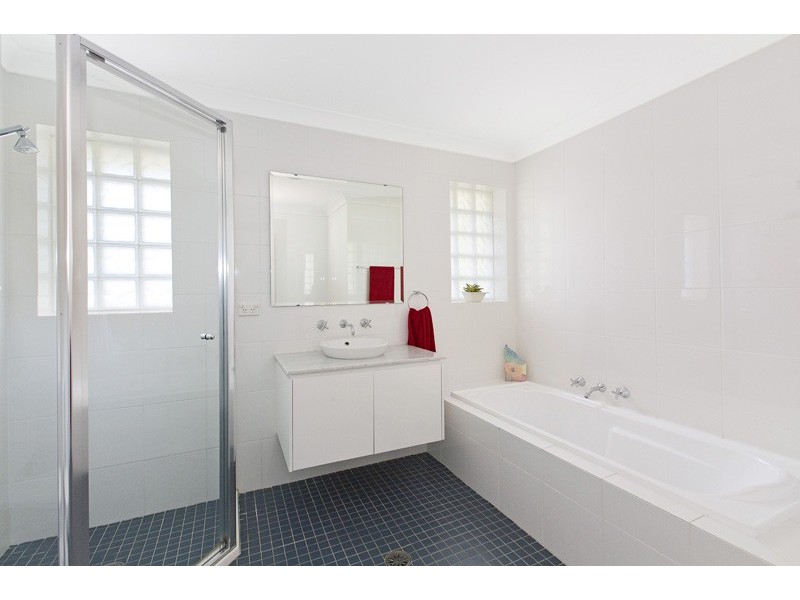 31 Seaview Parade, Belrose NSW 2085