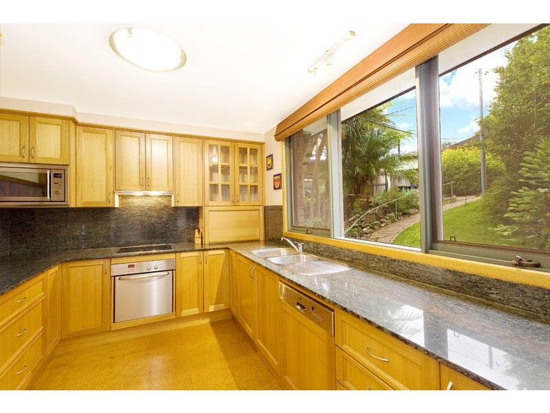 14 Lady Davidson Cct, Forestville NSW 2087