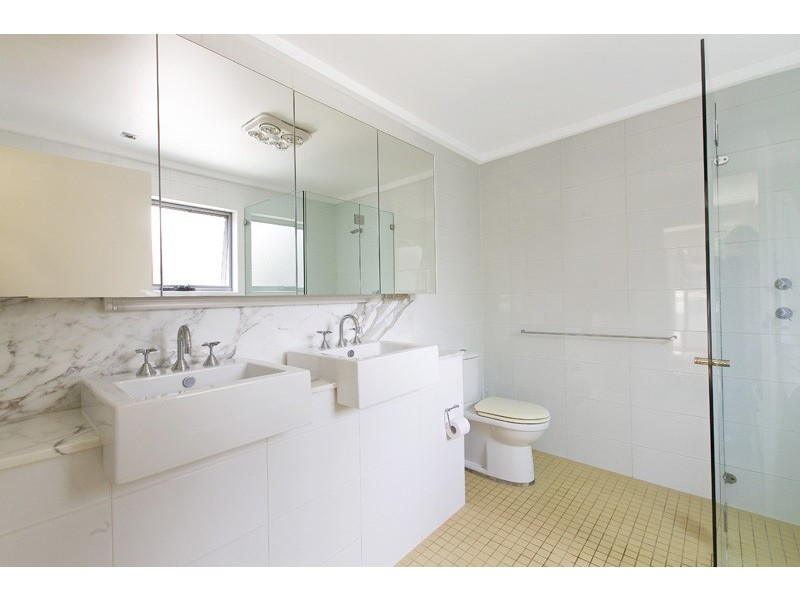 11/27-33 Adams Street, Frenchs Forest NSW 2086