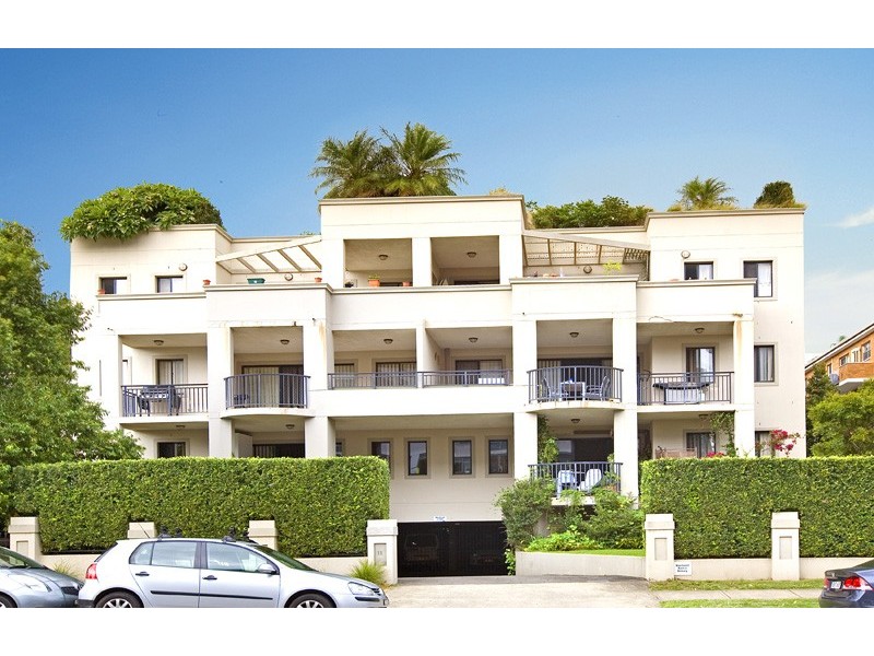 14/11-13 Sturdee Parade, Dee Why NSW 2099
