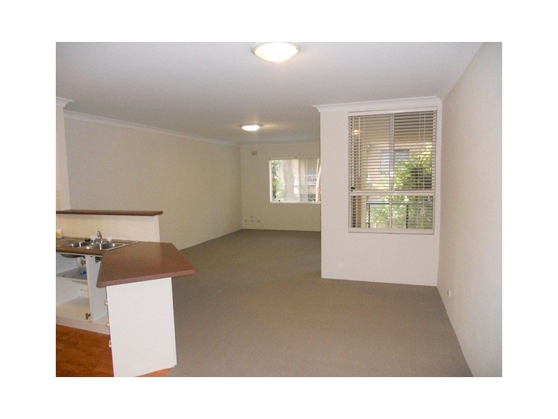 19/21 Holborn Ave, Dee Why NSW 2099