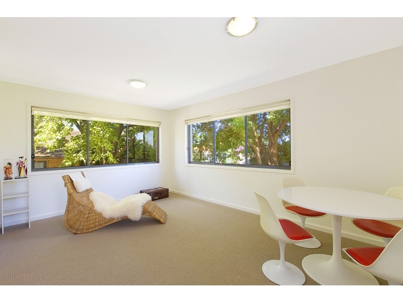 8/33 Cannons Parade, Forestville NSW 2087