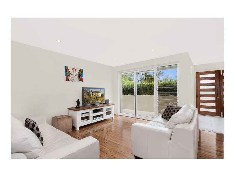 19 Athlone Crecsent, Killarney Heights NSW 2087