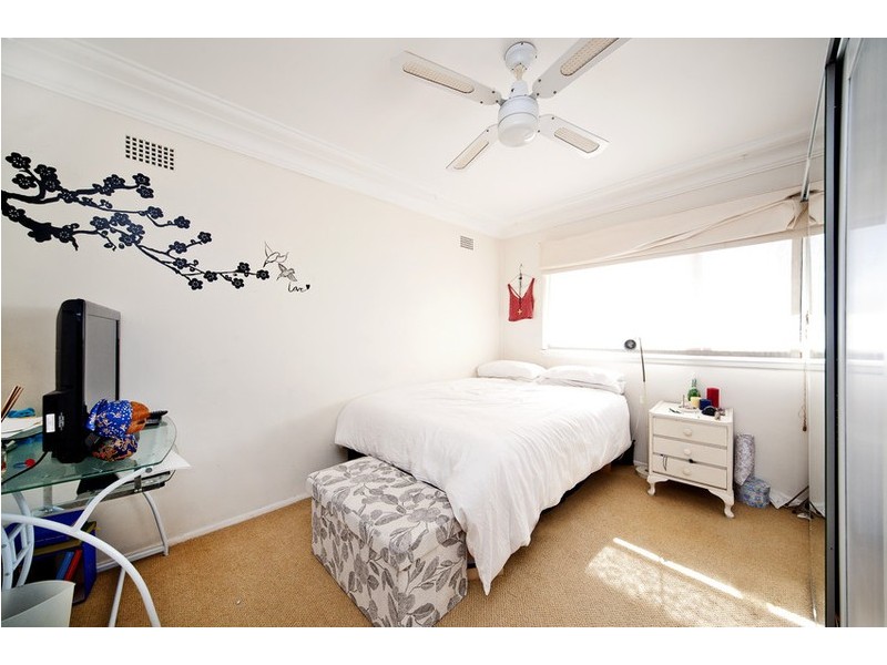 1 Cliff Point Place, Frenchs Forest NSW 2086