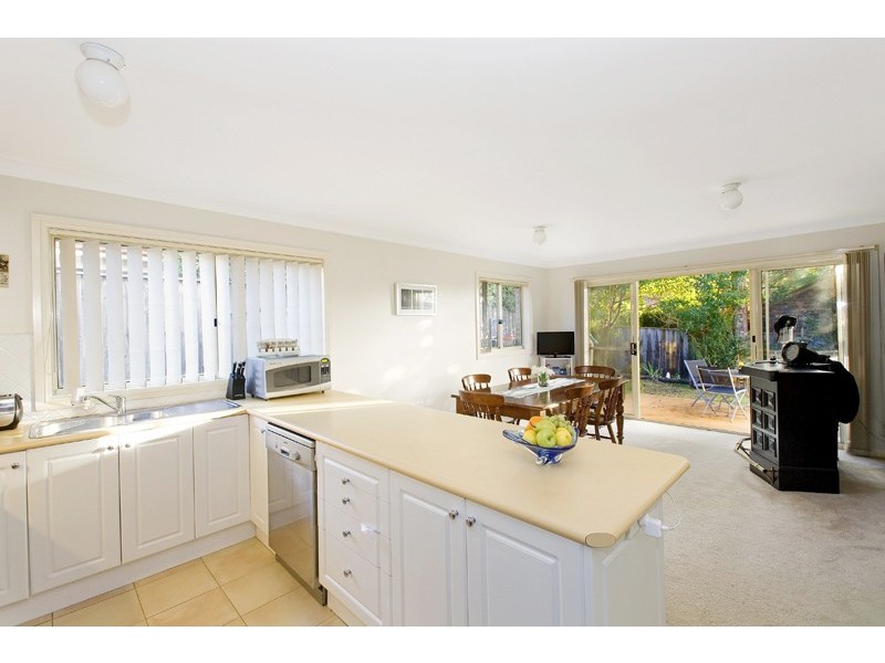 733G Warringah Road, Forestville NSW 2087