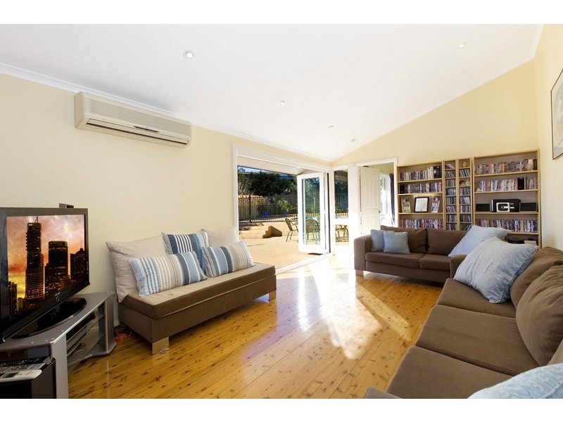 4 Pusan Place, Belrose NSW 2085