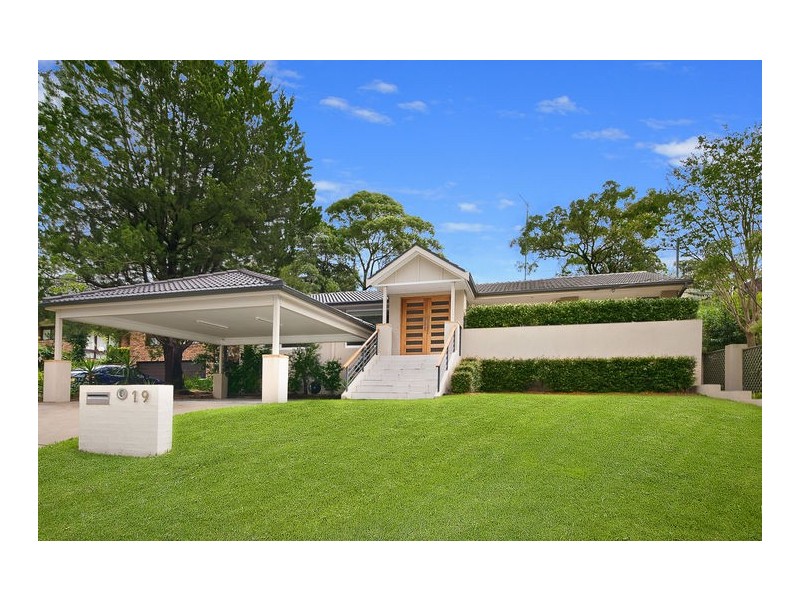 19 Athlone Crecsent, Killarney Heights NSW 2087