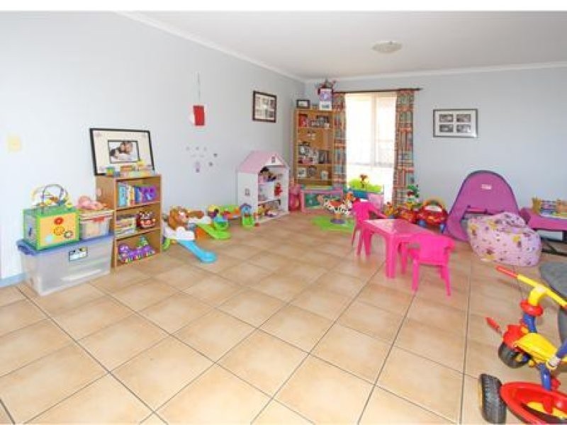 3 Amethyst Court, Springfield QLD 4300