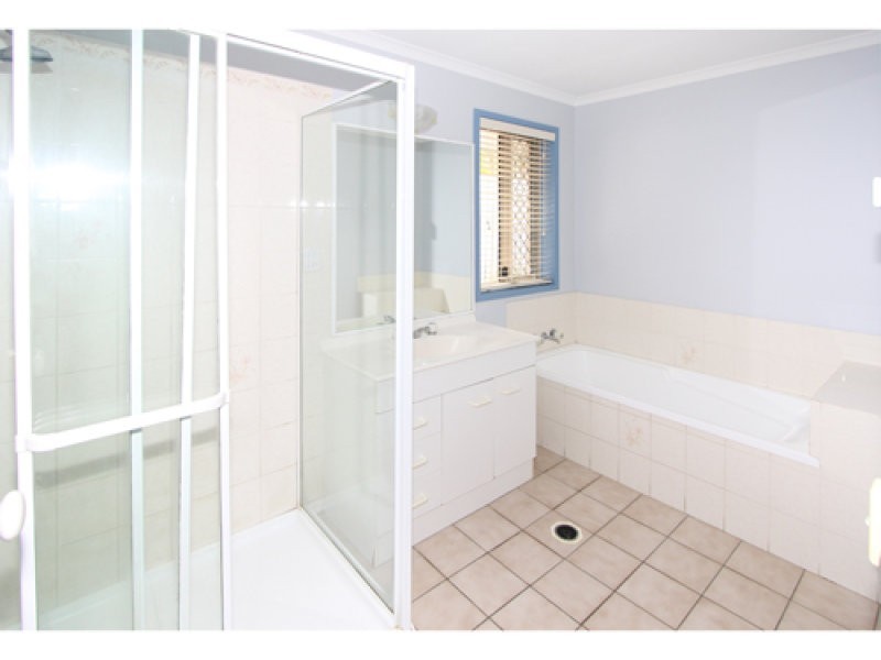 3 Amethyst Court, Springfield QLD 4300