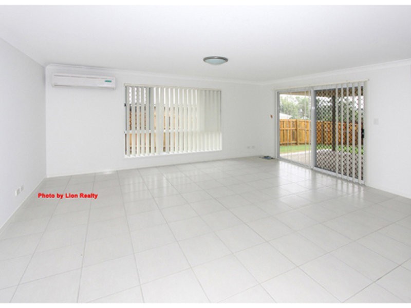 Hillcrest QLD 4118