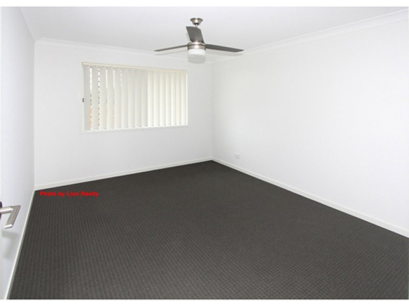 Hillcrest QLD 4118