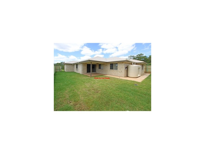 15 Linfield Street, Hillcrest QLD 4118