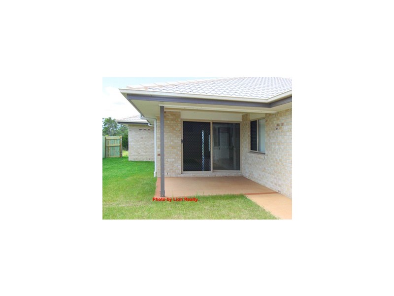 15 Linfield Street, Hillcrest QLD 4118