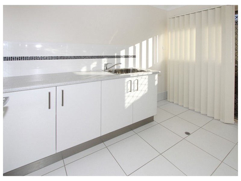 13 Colebrook Crescent, Doolandella QLD 4077