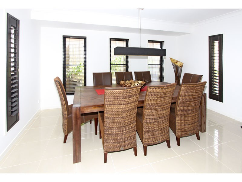 31 Casuarina Cct, Heathwood QLD 4110