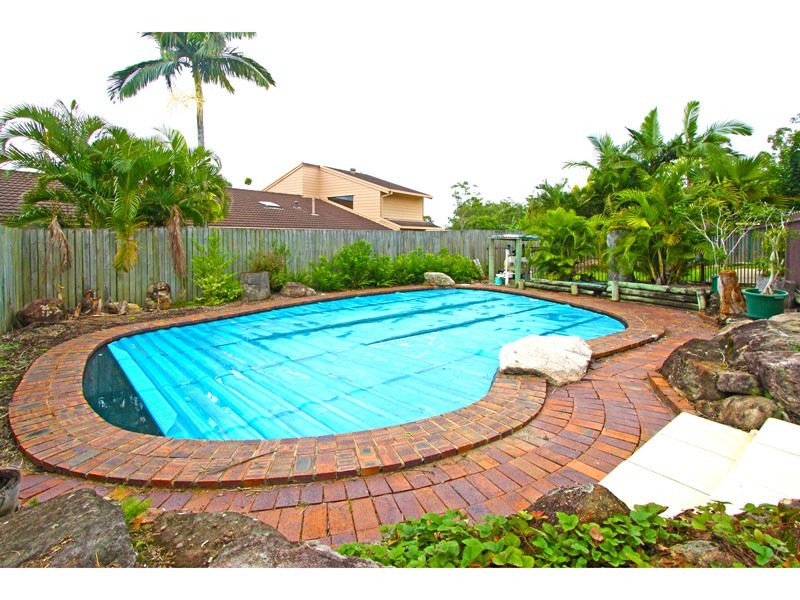 5 Maribor Street, Middle Park QLD 4074