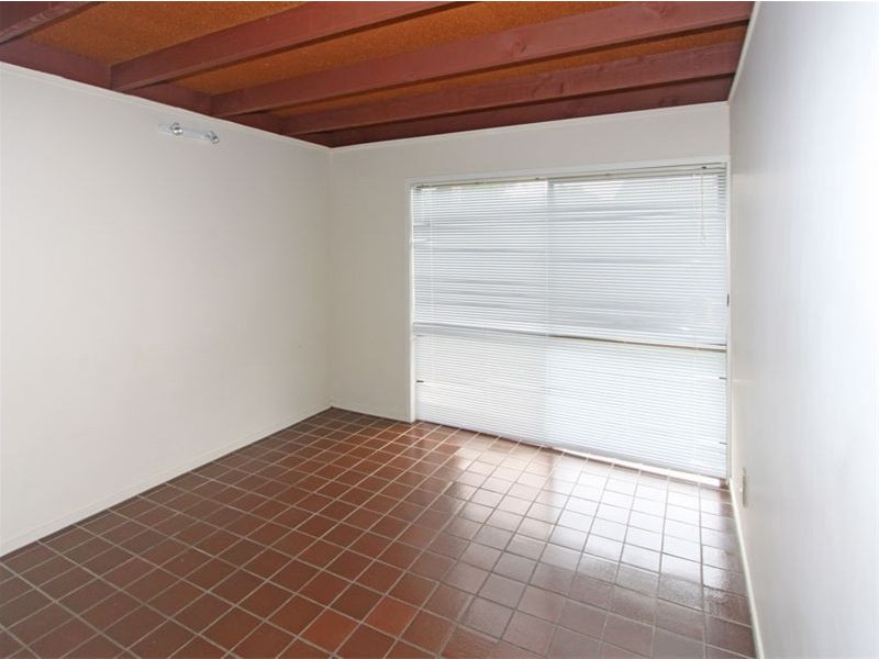 5 Maribor Street, Middle Park QLD 4074