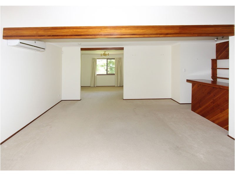 2 Cooba Street, Middle Park QLD 4074