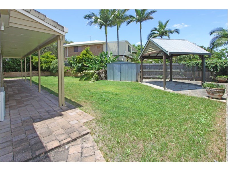 2 Cooba Street, Middle Park QLD 4074