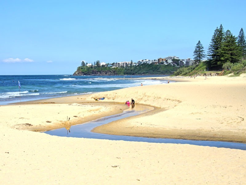 Dicky Beach QLD 4551