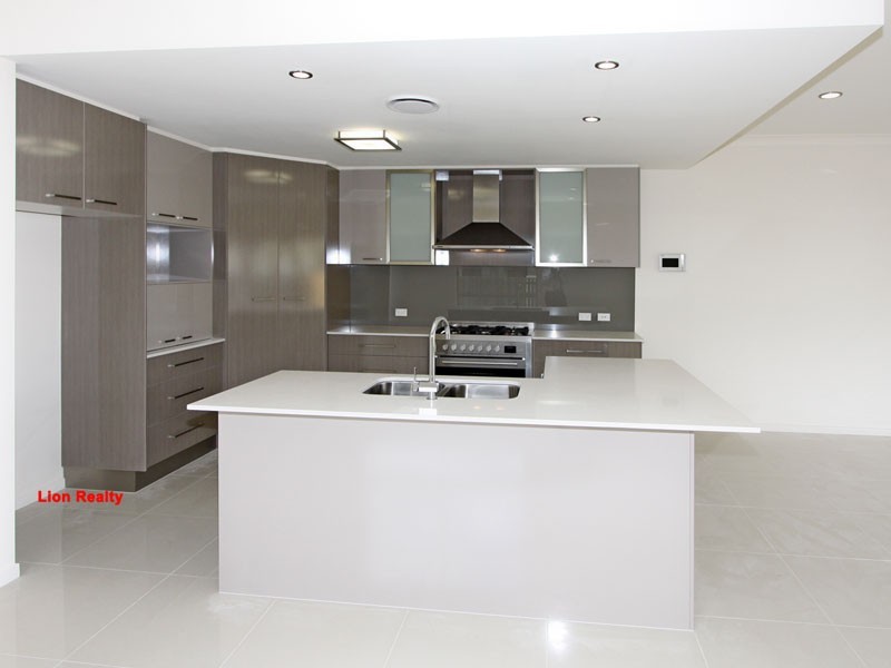 7 Gamenya Drive, Springwood QLD 4127