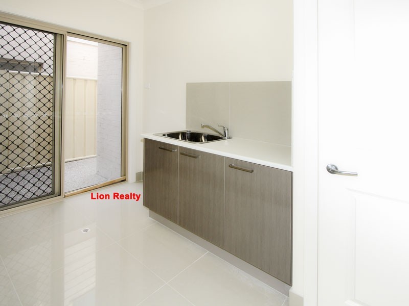 7 Gamenya Drive, Springwood QLD 4127