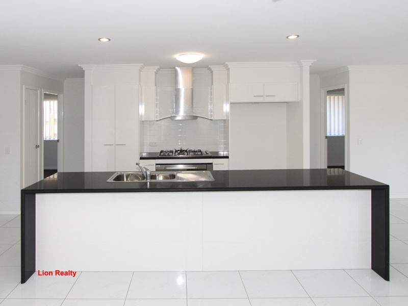 15 Armisfield Street, Doolandella QLD 4077