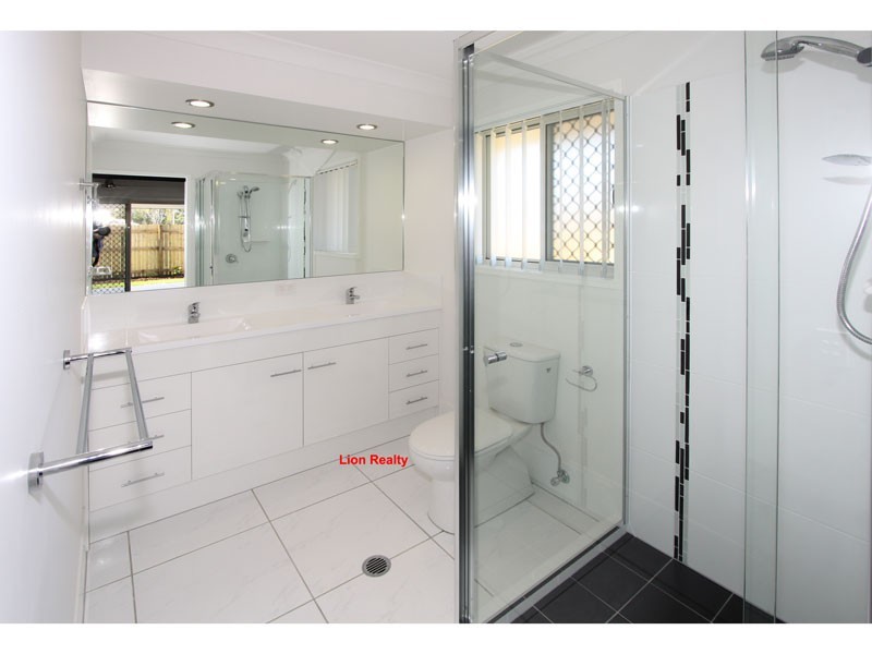 15 Armisfield Street, Doolandella QLD 4077