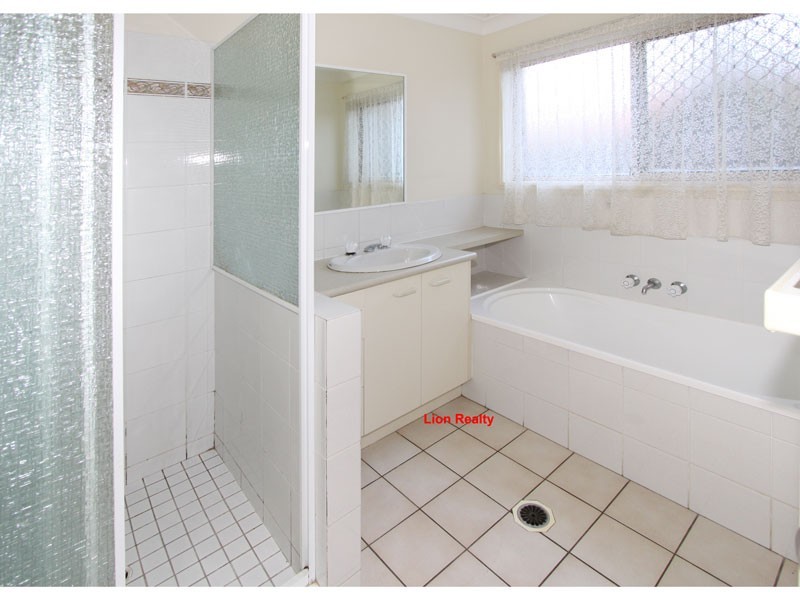 1 Cook Street, Forest Lake QLD 4078