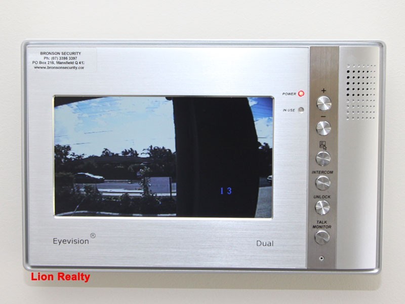 7B Gamenya Drive, Springwood QLD 4127