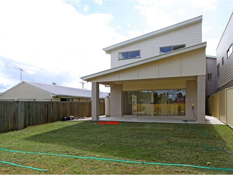 7B Gamenya Drive, Springwood QLD 4127