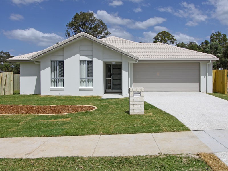 3 Fred Pham Crescent, Doolandella QLD 4077