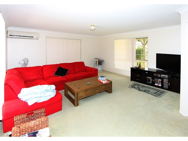 7 Dougy Place, Bellbowrie QLD 4070