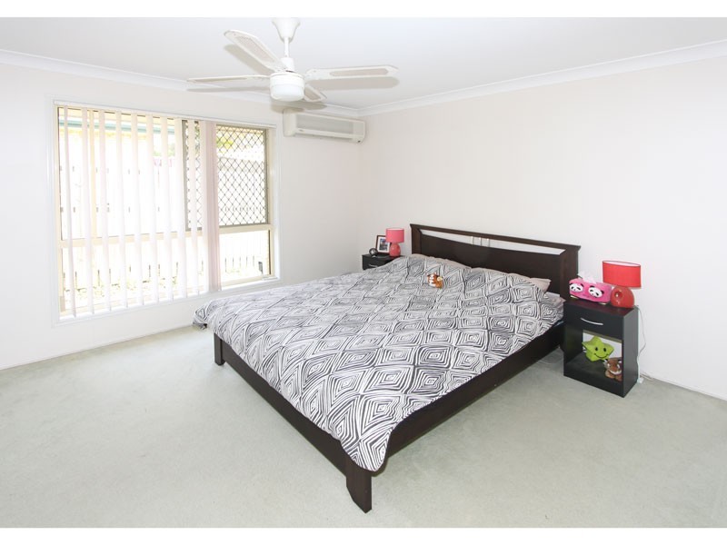 7 Dougy Place, Bellbowrie QLD 4070