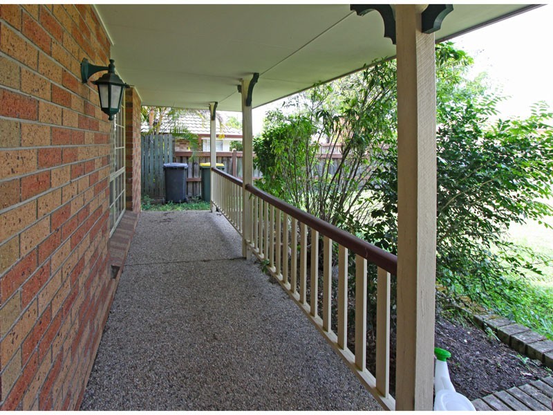 7 Dougy Place, Bellbowrie QLD 4070