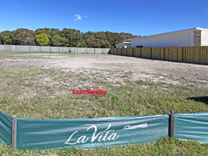 Dicky Beach QLD 4551