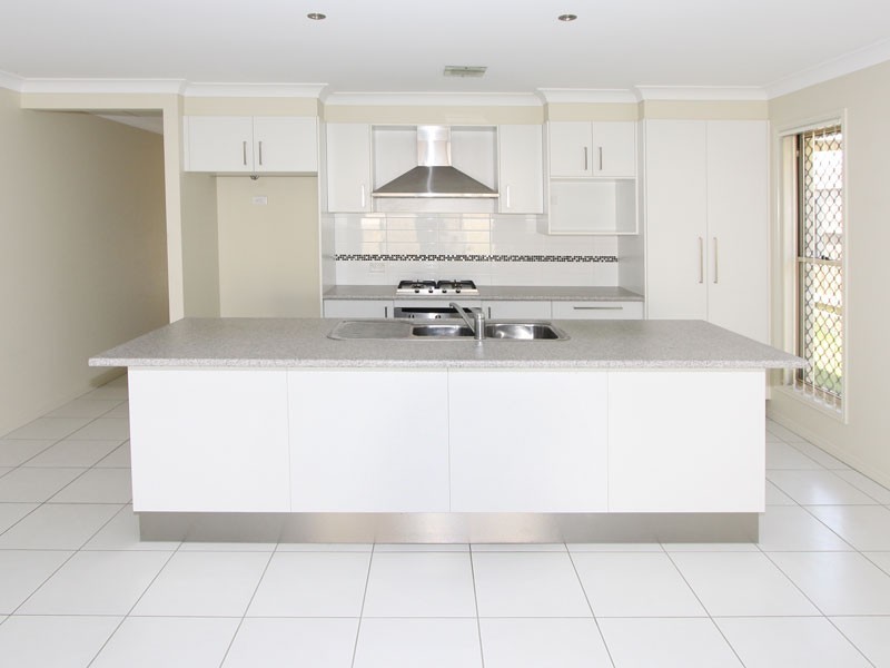 3 Cooper Court, Durack QLD 4077